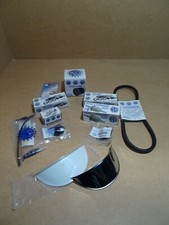 Lot d'accessoires NEUFS boite d'origine pour entretien et réparation 2CV