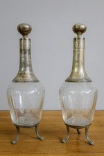 Paire de carafes anciennes