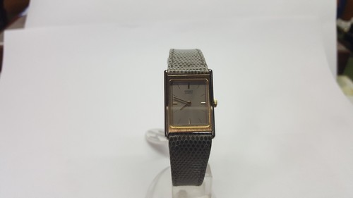 Vrai vintage horloge femme - vintage,