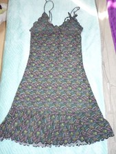 nuisette en voile las vegas (rose, jaune et vert) à volant Taille 34