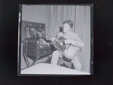 CLAUDE FRANÇOIS  : 1 NEGATIF