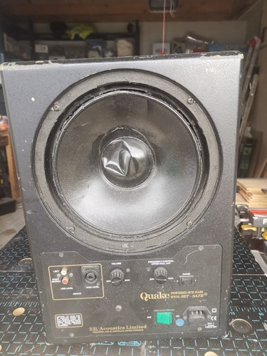 Caisson basse quake - de,