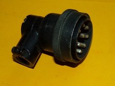 RADIO : PRISE ALIMENTATION POUR POSTE RADIO  ANGRC/9 , MARQUAGE PL 294  , RADIOA