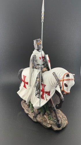 New knight on horse - new!, spear
