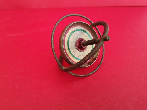 Toupie gyroscope jouet ancien - gyroscope,