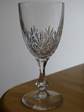 SAINT LOUIS 1 ANCIEN VERRE A VIN ROUGE CRISTAL MASSENET TAILLER ht 14,5 cm signé