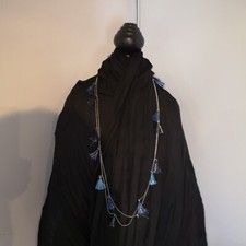 collier sautoir 17 pompons bleu foncé bleu clair titouvabien