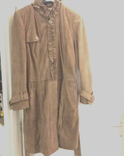 trench à volants beige