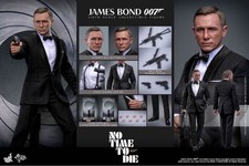Hot Toys MMS803 James Bond 007
