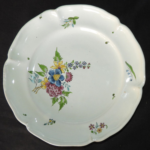 Assiette ancienne cm - 24,