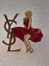 Pin's Yves Saint Laurent