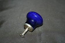 Bouton de porte ou tiroir