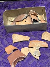 lot d anciens tessons de