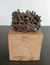 Sculpture accumulation clous - sculpture,