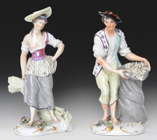 Paire de statuettes en