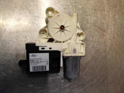 Moteur leve vitre arriere - leve,