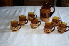 Service orangeade vintage années 60 70 couleur ambre et osier rotin