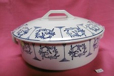 Ancienne soupière en faïence