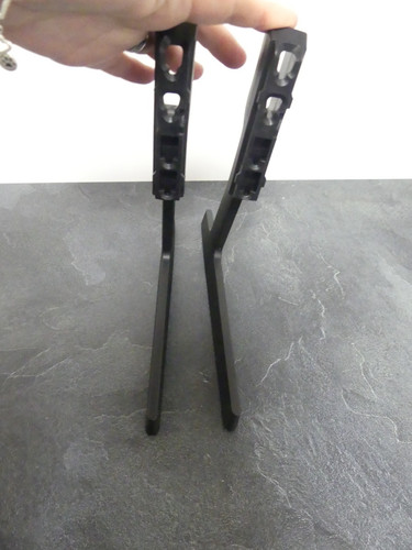 Pieds pour télévision