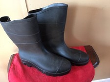 14" Unisex Waterproof Rubber Rain Boots Men's 13 or Woman's 15 NEW made in USA