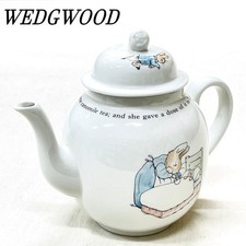 WEDGWOOD Peter Rabbit Teapot