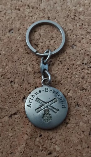 Porte clef arthus bertrand - arthus,
