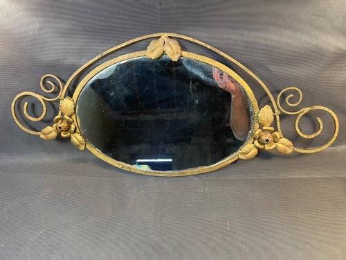 Ancien miroir mural ovale - , en