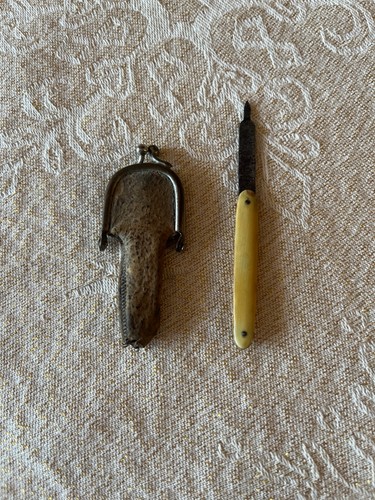 Ancienne miniature lime - , à