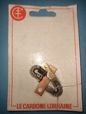 Paire de charbons UX 71-72 pour alternateur CITROEN neufs d'époque