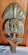 ANCIEN RELIQUAIRE AFRICAIN KOTA EN BOIS ET METAL H 53 CM