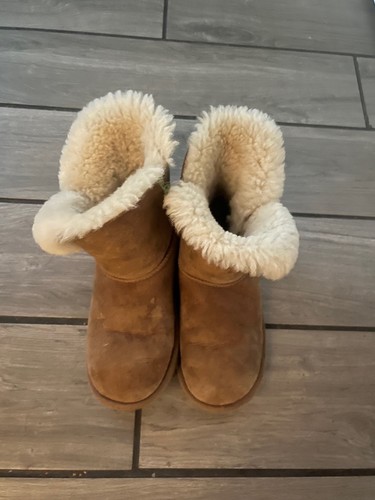 Ugg kids classic short - short, ii