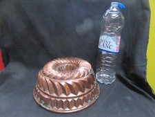 Ancien moule à gâteau en