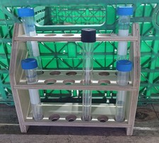  Support pour tubes à essai, bois, deux niveaux avec 5 tubes