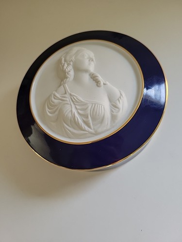 Ancienne boîte ronde - boÎte,