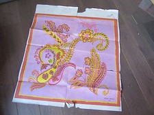 PROJET DE FOULARD GRANDE