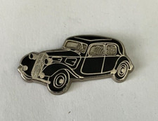 54 - Pin's AUTOMOBILE VINTAGE CITROEN TRACTION 11