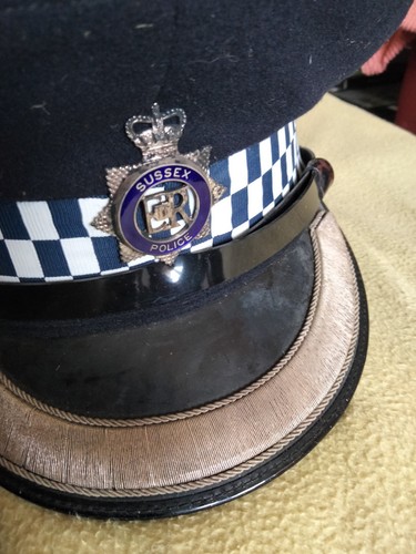 Ancienne casquette police - casquette,