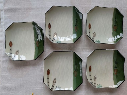 Lot petites assiettes - lot,