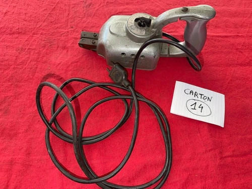 Retailleuse pneus poids lourd - retailleuse,