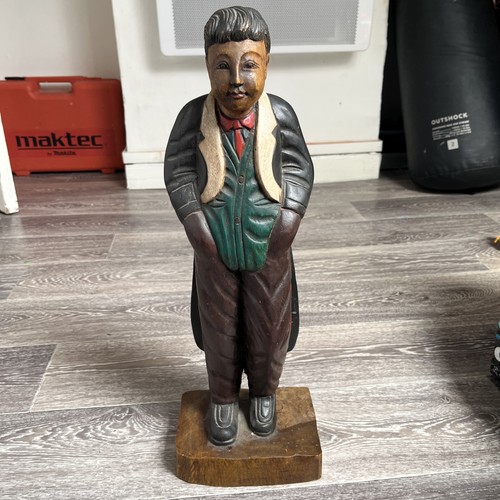 Statuette homme debout - statuette, d’homme