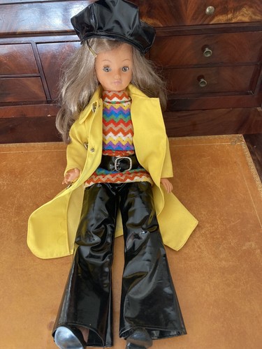 Poupée cathie bella tenue - poupée,