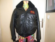 VINTAGE FLIGHT JACKET COMPLET CHEVIGNON-CUIR NOIR AVEC PATCH, TAILLE M/L