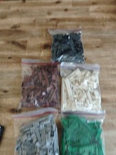 LEGO Lot Pièces N°6 - 1kilo De Vrac !  Noir Brun Blanc Gris Clair Vert !!!
