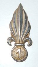 INSIGNE FLAMME DE BERET  1°