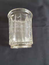 Pot à confiture ancien en verre moulé