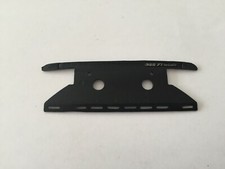 Support feux arrière pièce