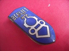 BERLIET badge de calandre émaillé