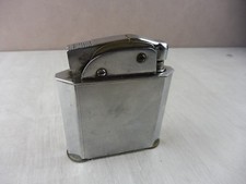 Ancien briquet de table