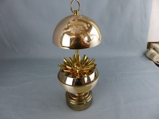 Ancien distributeur - , à
