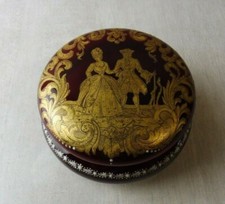 Ancienne bonbonnière en verre, décor marquise